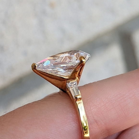 New sterling silver gold plated pear teardrop cut ring 925 - Picture 3 of 5